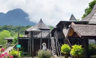 4D3N THE ULTIMATE KUCHING ESCAPE-MALAYSIA