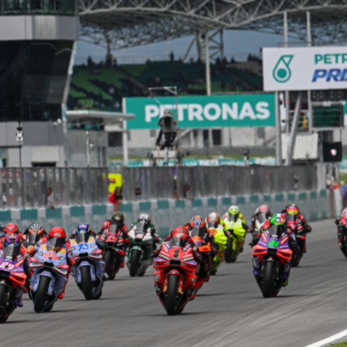 3D2N WATCH EVERY EXCITING MOMENT LIVE AT SEPANG CIRCUIT (WEM-350)
